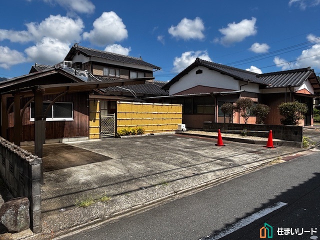 周南市安田で広々中古住宅の販売開始です。【三丘小学校・熊毛中学校区】