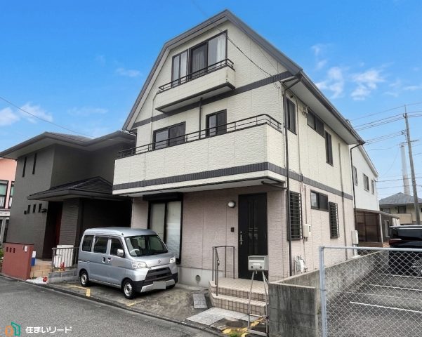 【周南市新地】大和ハウス施工の3階建!家族に嬉しい4LDK中古住宅の登場です!《今宿小学校・住吉中学校区》