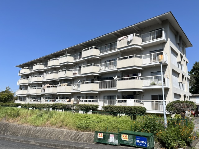 【新着物件】下松市旗岡にて、500万円・3LDK・倉庫付き・駐車場1台付きのマンション物件売出中です！趣味も充実する南向きバルコニー♪《下松小学校区》